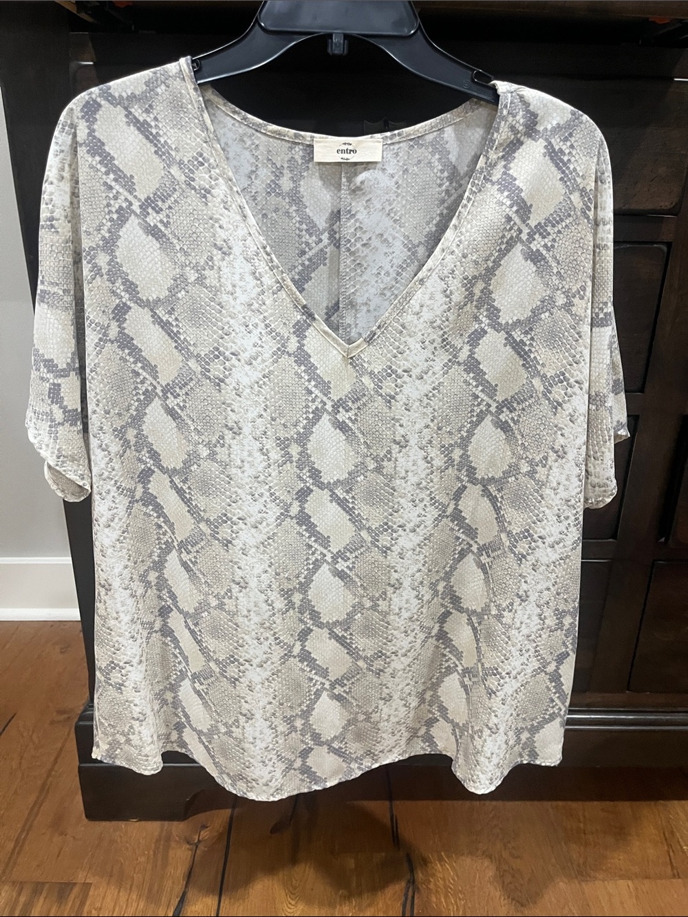 entro Neutral Snake Print V-Neck Blouse